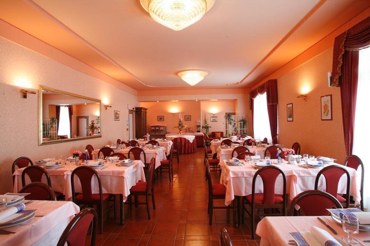 Hotel Villa Rosy Premeno Kültér fotó